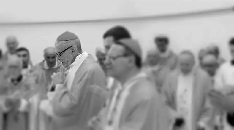 Kardynał Macharski: Jego niezatarte ślady w polskim Kościele